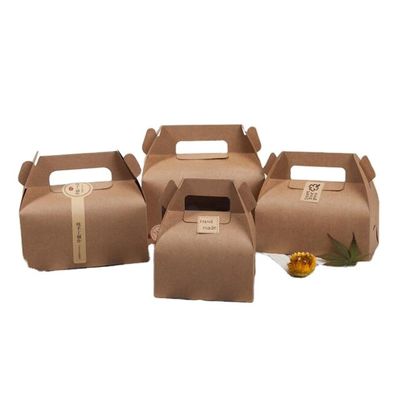 Cake Bakery Tinggi 8cm Kotak Kemasan Makanan Kustom Dengan Pegangan