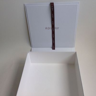 Karton Kaku Lipat 1.5mm 900GSM Kotak Hadiah Natal Penuh Putih