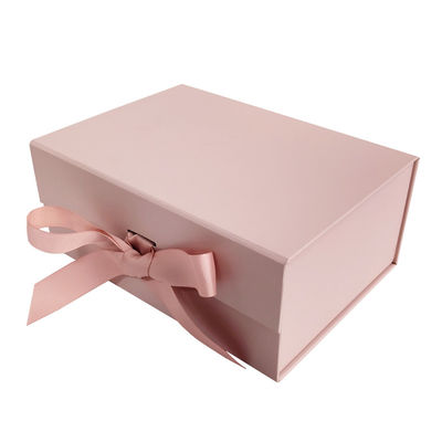 Pink Magnetic C1S C2S Kotak Kemasan Lipat Dengan Penutupan Pita