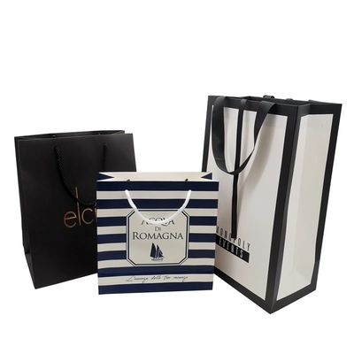 Sesuaikan Bungkus Kado Pakaian 300gsm Kraft Paper Bag Full Color